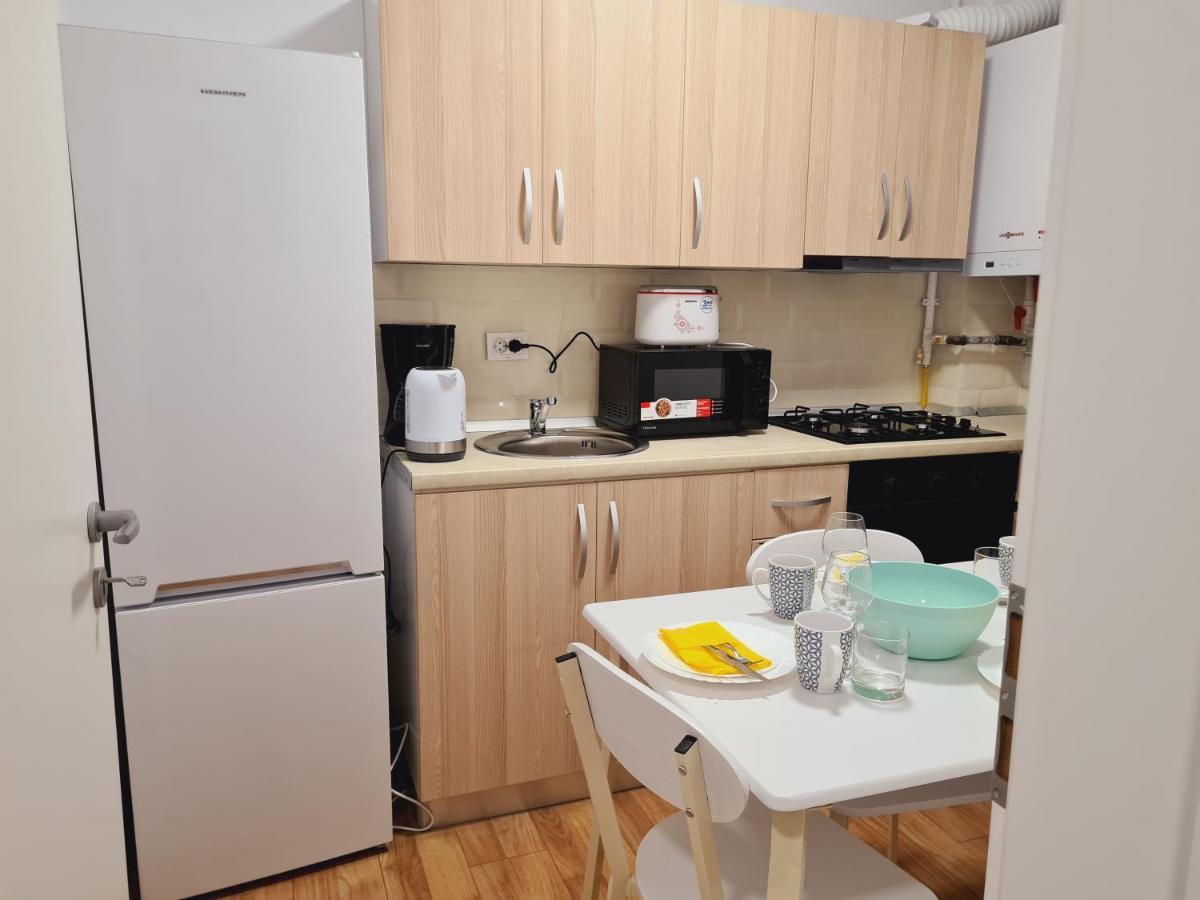 Lovely Ultracentral Apartment With Parking Cluj-Napoca Exterior photo