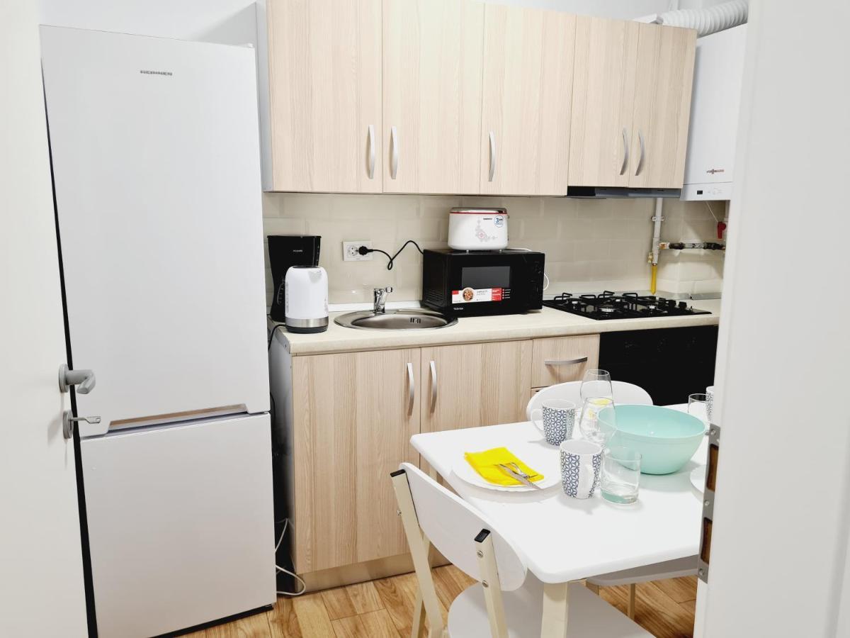 Lovely Ultracentral Apartment With Parking Cluj-Napoca Exterior photo